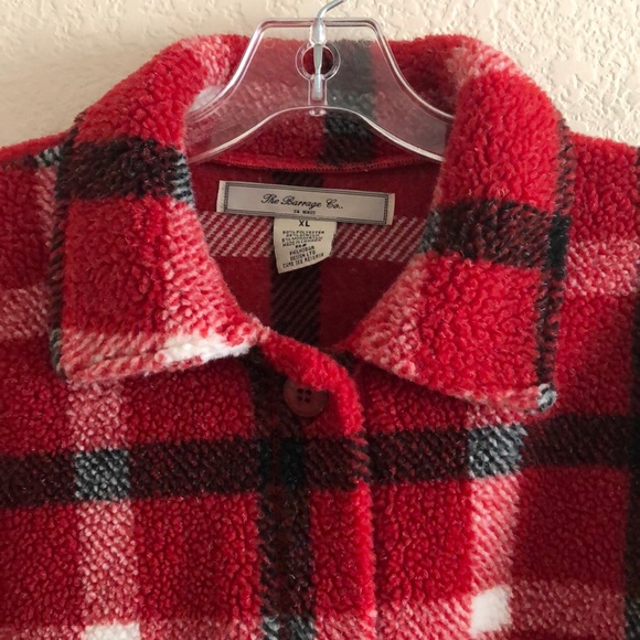 Button Front Fleece - Picture 2 of 4